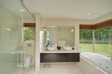 Photo of property in 547 Yaldhurst Road, Yaldhurst, Christchurch, 7676