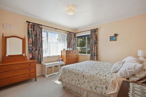 Photo of property in 45 Pigeon Mountain Road, Half Moon Bay, Auckland, 2012