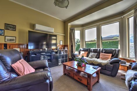 Photo of property in 79 Northumberland Street, Tapanui, 9522