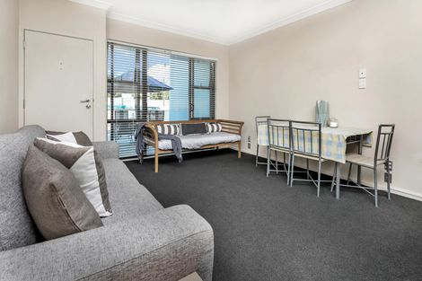 Photo of property in 112/3 Morningside Drive, Morningside, Auckland, 1025