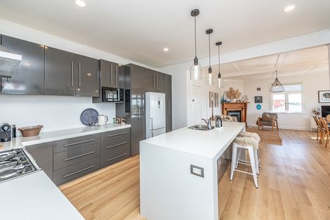 Photo of property in 55 Hipango Terrace, Durie Hill, Whanganui, 4500