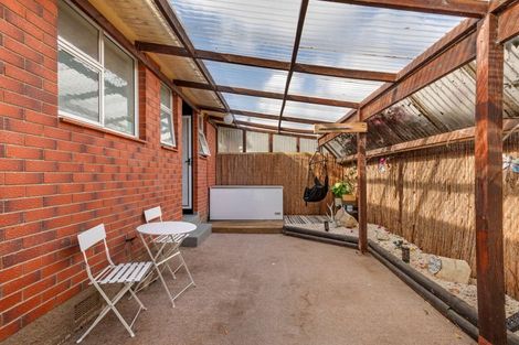 Photo of property in 6 Hobbs Place, Westbrook, Palmerston North, 4412