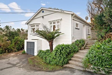 Photo of property in 7 Homebush Road, Khandallah, Wellington, 6035