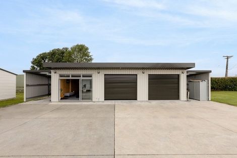 Photo of property in 197 Paroa Road, Coastlands, Whakatane, 3191