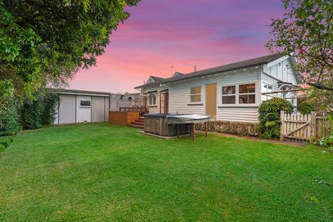 Photo of property in 154 Edgecumbe Road, Tauranga South, Tauranga, 3112