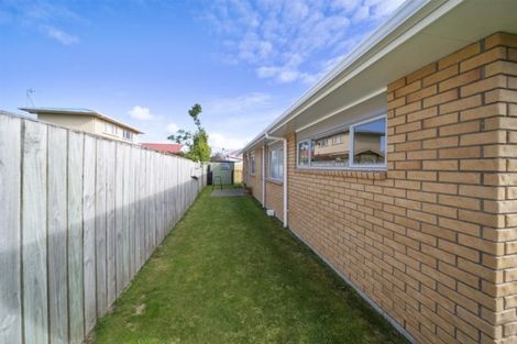 Photo of property in 12a Collins Street, Hawera, 4610