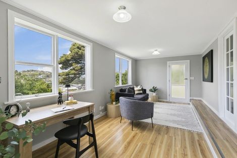 Photo of property in 83 Ironside Road, Johnsonville, Wellington, 6037