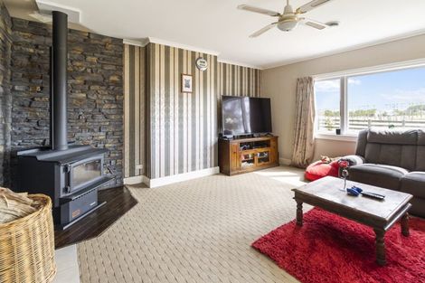 Photo of property in 879 Timaru-pareora Highway, Pareora, 7971