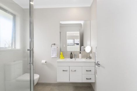 Photo of property in 127 Palm Springs Boulevard, Papamoa Beach, Papamoa, 3118