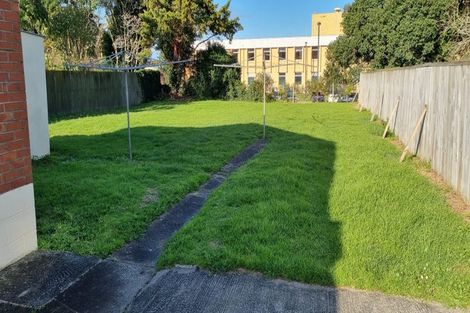 Photo of property in 85 Lincoln Road, Henderson, Auckland, 0610