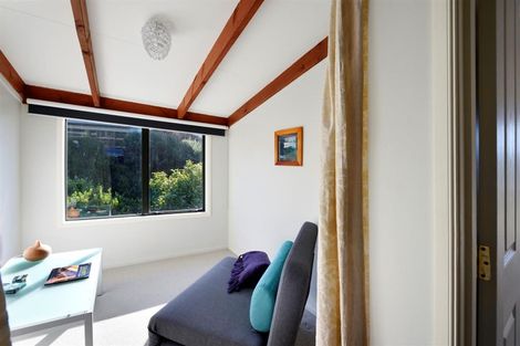 Photo of property in 5 Kaimiko Place, Okiwi Bay, 7193