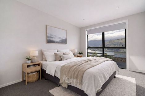 Photo of property in St Andrews Park, 42b Highview Terrace, Queenstown, 9300