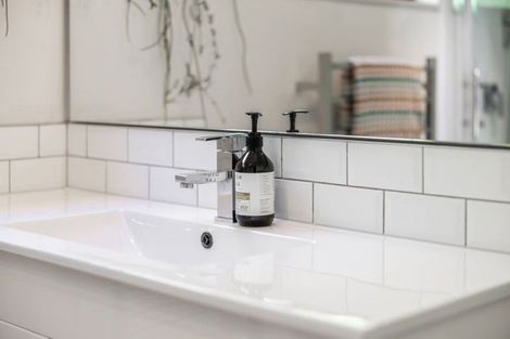 Photo of property in 42 Ikitara Road, Whanganui East, Whanganui, 4500