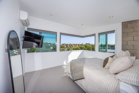 Photo of property in 34b Banbury Crescent, Fairfield, Hamilton, 3214