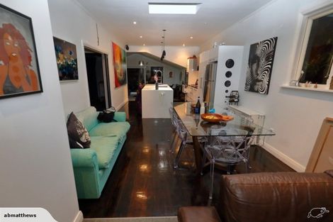 Photo of property in 44 Mortimer Terrace, Aro Valley, Wellington, 6021