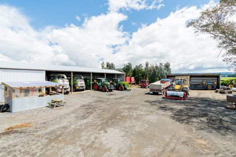 Photo of property in 185 Centre Road, Momona, Outram, 9073
