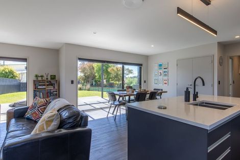 Photo of property in 80 Kahotea Drive, Motuoapa, 3382