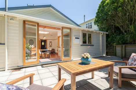 Photo of property in 34 Oban Street, Wadestown, Wellington, 6012