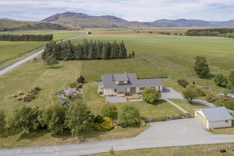 Photo of property in 1301 Hakatere Heron Road, Ashburton Lakes, Ashburton, 7771