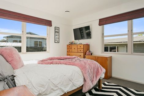 Photo of property in 308a Shakespeare Street, Leamington, Cambridge, 3432