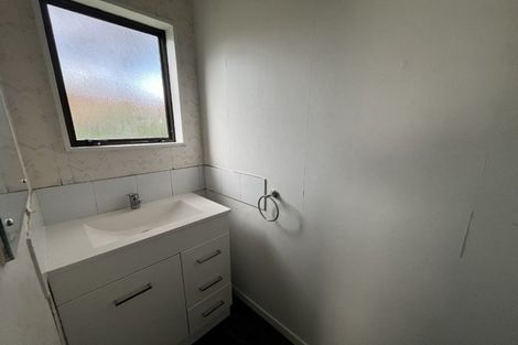 Photo of property in 16 Keeling Street, West End, Palmerston North, 4412