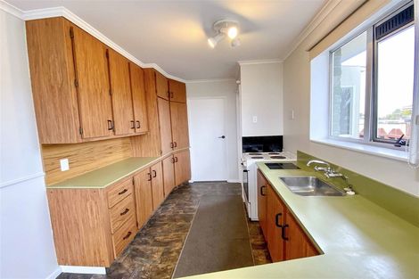 Photo of property in 84 Dunbeath Crescent, Kew, Invercargill, 9812