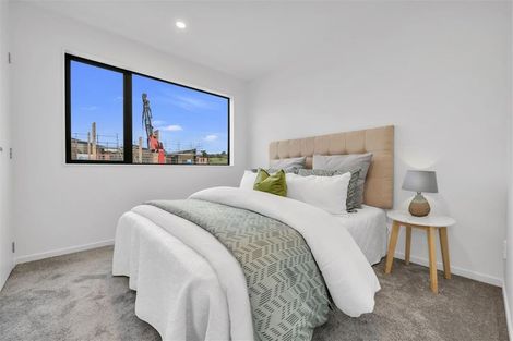 Photo of property in 43 Kiato Lane, Flat Bush, Auckland, 2019