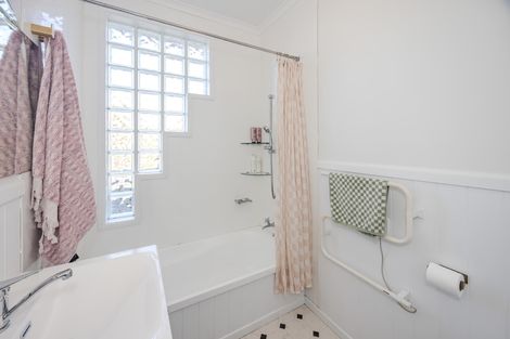 Photo of property in 8a Clyde Street, Oamaru North, Oamaru, 9400