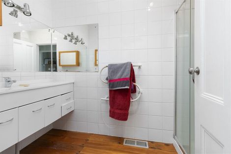 Photo of property in 66 Princes Street, Northcote Point, Auckland, 0627