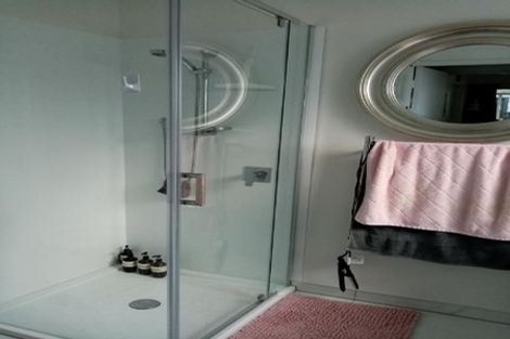 Photo of property in 52a Hatton Road, Orewa, 0931