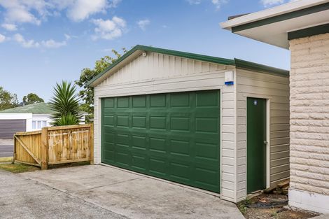 Photo of property in 15 Harrisville Road, Tuakau, 2121