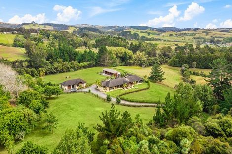 Photo of property in 20 Matatea Road, Waimauku, 0881