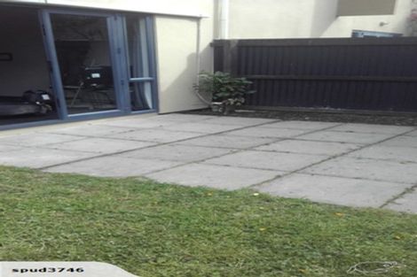 Photo of property in 2/25 Grove Road, Addington, Christchurch, 8024