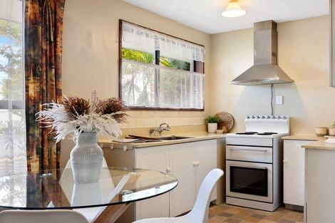 Photo of property in 1/78 Solomon Avenue, Redwood, Christchurch, 8051