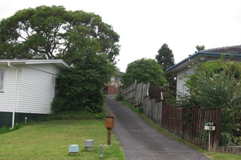 Photo of property in 58 Hellyers Street, Birkdale, Auckland, 0626