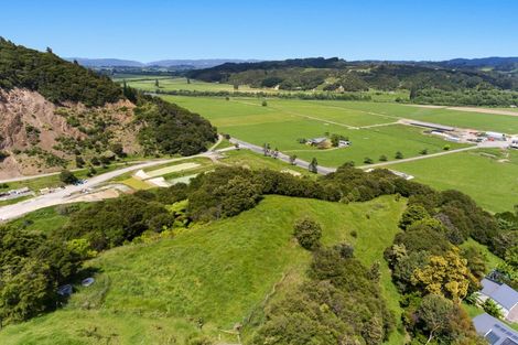 Photo of property in 107 Taneatua Road, Whakatane, 3191