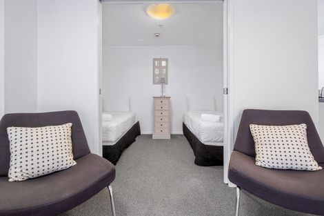 Photo of property in Atlas Apartments, 17/49 Maunganui Road, Mount Maunganui, 3116