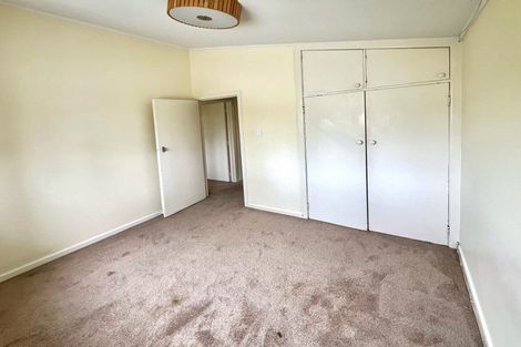 Photo of property in 575 East Coast Road, Browns Bay, Auckland, 0630