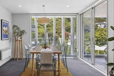 Photo of property in Alto Apartments, 2a/22 Telford Terrace, Oriental Bay, Wellington, 6011