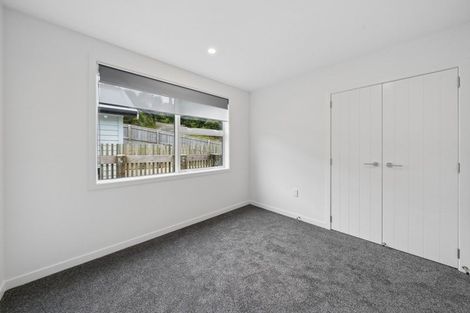 Photo of property in 1/5 Tawa Terrace, Tawa, Wellington, 5028
