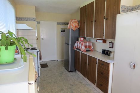 Photo of property in 22 John Street, Winton, 9720