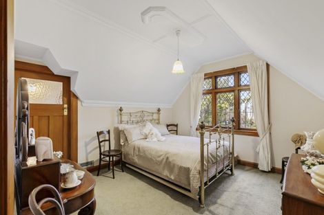 Photo of property in 209 Victoria Avenue, Hokowhitu, Palmerston North, 4410