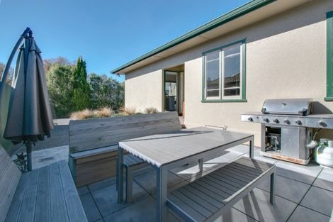 Photo of property in 1426 Karamu Road North, Mayfair, Hastings, 4122