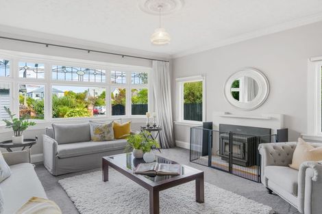 Photo of property in 43 Opawa Road, Waltham, Christchurch, 8023