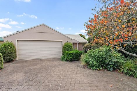 Photo of property in 1 Abbie Lane, Rototuna, Hamilton, 3210