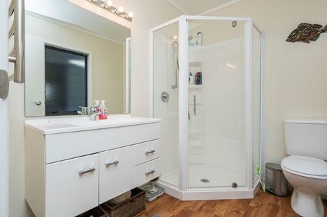 Photo of property in 10 Somners Way, Waipu, 0510