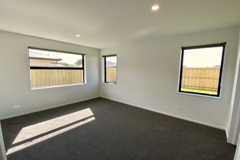 Photo of property in 72 Crossley Avenue, Woodend, 7610