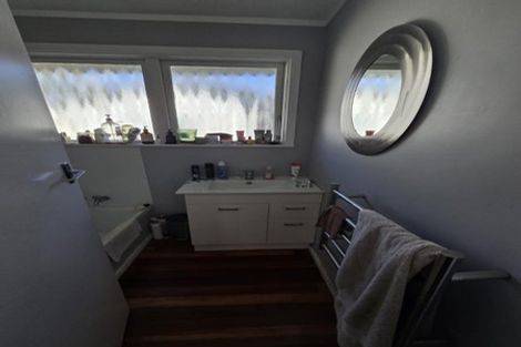 Photo of property in 26 Silverbirch Grove, Churton Park, Wellington, 6037