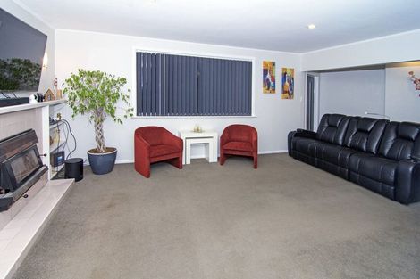 Photo of property in 11 Puriri Crescent, Lansdowne, Masterton, 5810
