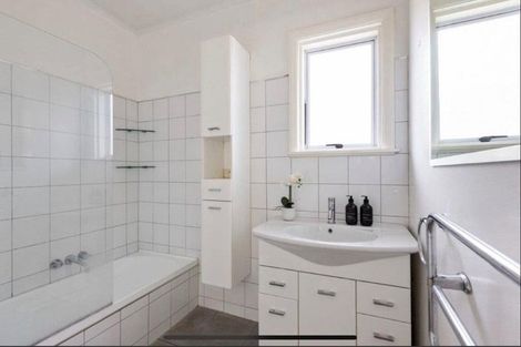 Photo of property in 51 Te Aute Road, Havelock North, 4130